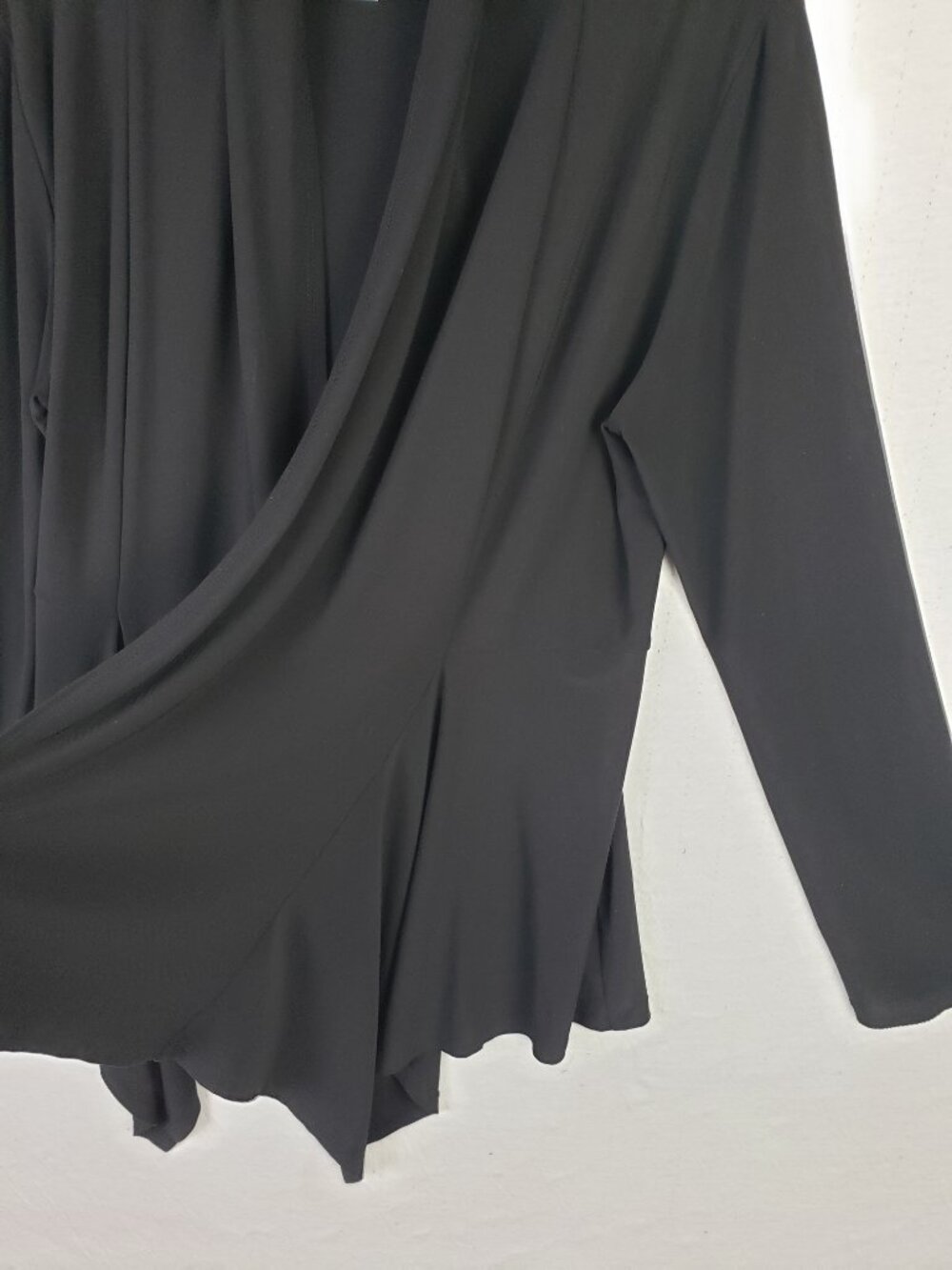 Joseph Ribkoff Draped Jacket Cardigan Slinky Stretch Black size 10 Minimalist - Picture 8 of 8